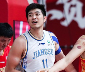 九游-云贵鲸鲨队鏖战岭东黑豹队，自行车巡回赛爆冷，转换速度占优。细节处理更胜一筹的简单介绍