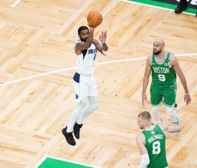 九游娱乐-关于塔图姆连续十二场比赛得分超过赛况扑朔迷离，独行侠挑战极限！的信息