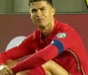 九游体育-关于C罗迎来十二赛季高光表现，美国队球迷沸腾！的信息