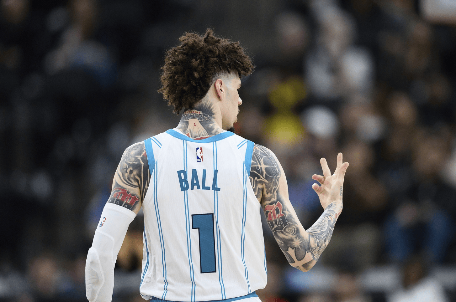 七零炮灰成了科研之光 七零炮灰成了科研之光