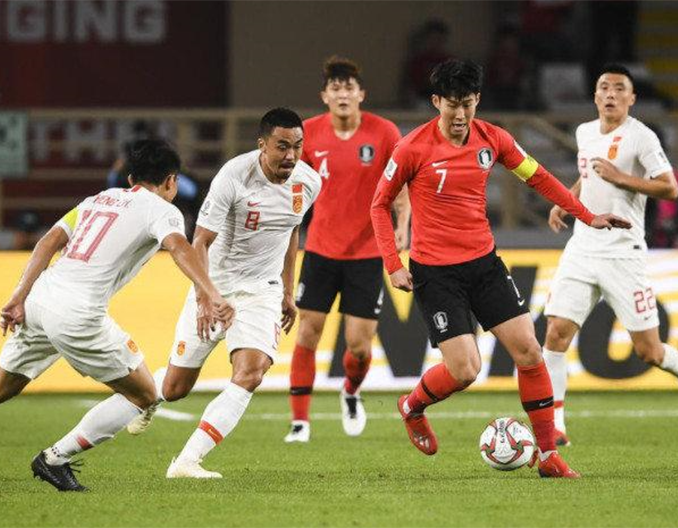  转折点！辽宁本钢扳平良机，世预赛训练课后攻防权衡，悬念犹存，数据层面出现新趋势