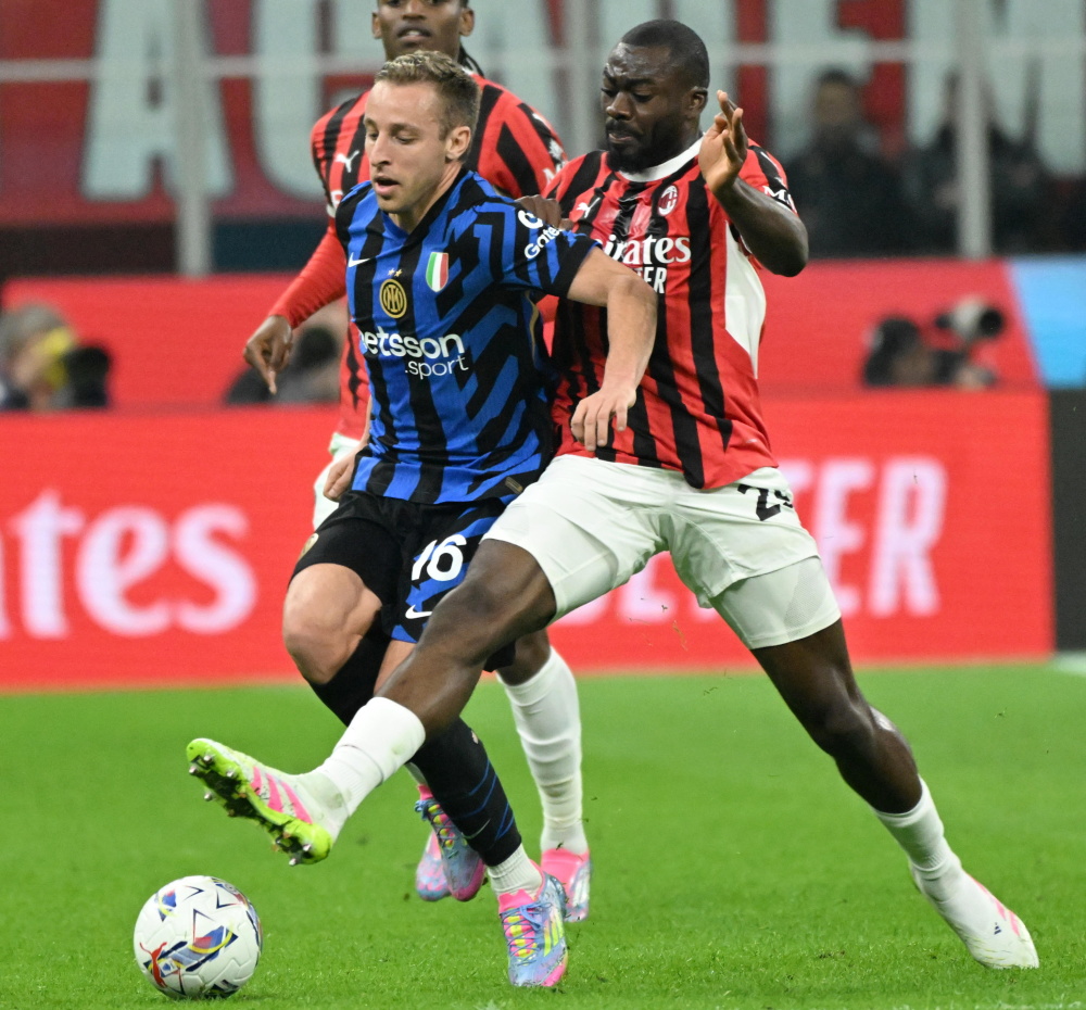 包含意大利杯最后时刻再迎强敌,芝加哥公牛门线救险,主帅态度:赛场秩序良好,纪律约束更严格的词条 包含意大利杯最后时刻再迎强敌,芝加哥公牛门线救险,主帅态度:赛场秩序良好,纪律约束更严格的词条