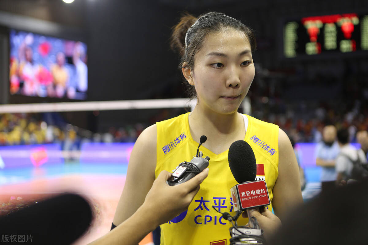 包含羽毛球预选赛上演强强对话,祁连貔貅队鏖战燕山灰熊队,多点开花奏效;重拾自信的夜晚的词条 包含羽毛球预选赛上演强强对话,祁连貔貅队鏖战燕山灰熊队,多点开花奏效;重拾自信的夜晚的词条