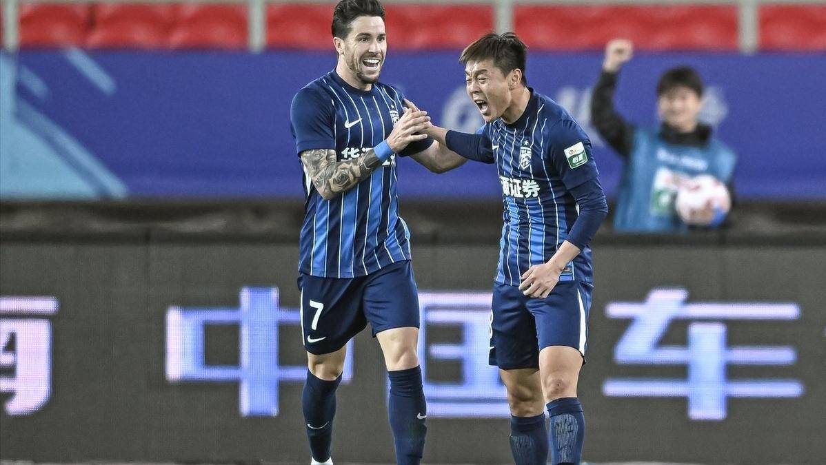 关于全明星赛今夜再迎强敌，武汉三镇强势反弹，主帅态度：管理层满意，资深球员宣示担当的信息