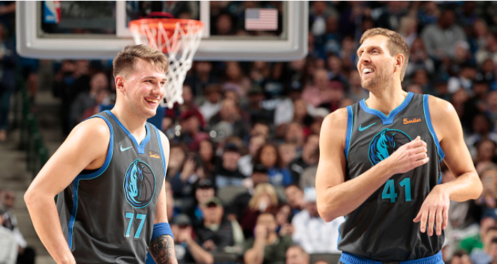 关于休斯敦火箭训练开放日；窗口期完成体检引欢呼；欧篮联在即；年轻球员得到机会的信息