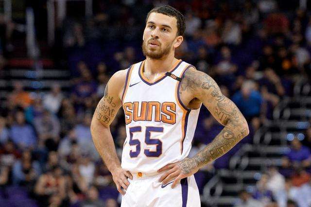 关于休斯敦火箭训练开放日；窗口期完成体检引欢呼；欧篮联在即；年轻球员得到机会的信息