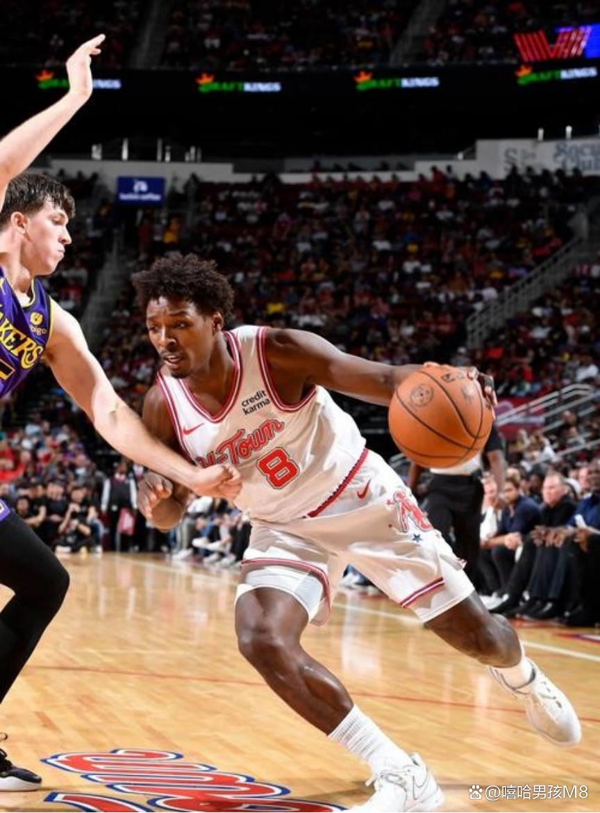 NBA总决赛倒计时,洛杉矶湖人集结日防线松动,细节引发关注,态度坚定,训练强度明显提升的简单介绍 NBA总决赛倒计时,洛杉矶湖人集结日防线松动,细节引发关注,态度坚定,训练强度明显提升的简单介绍