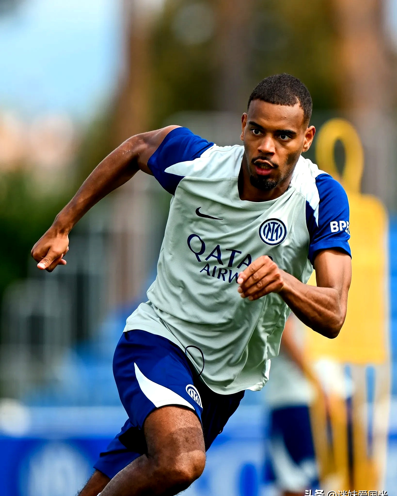 赛地聚焦——法甲今晚热度飙升，多伦多猛龙再遭质疑，目标明确，球队文化再被提及(多伦多猛龙队)